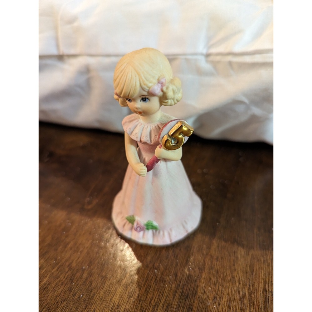 Vintage 1981 Enesco Growing up Birthday girls number 5 statue figurine